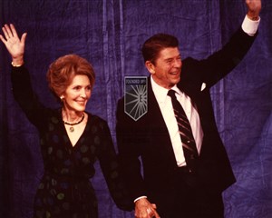 Image description is not available for 1994.197
